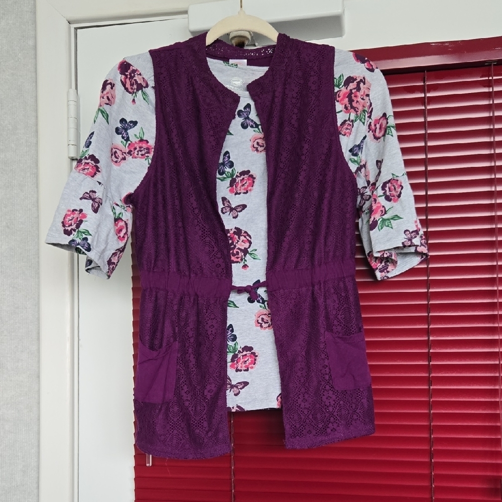 Purple Lace Vest with Floral Top